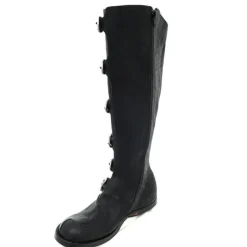 Boots*CYDWOQ Alpha