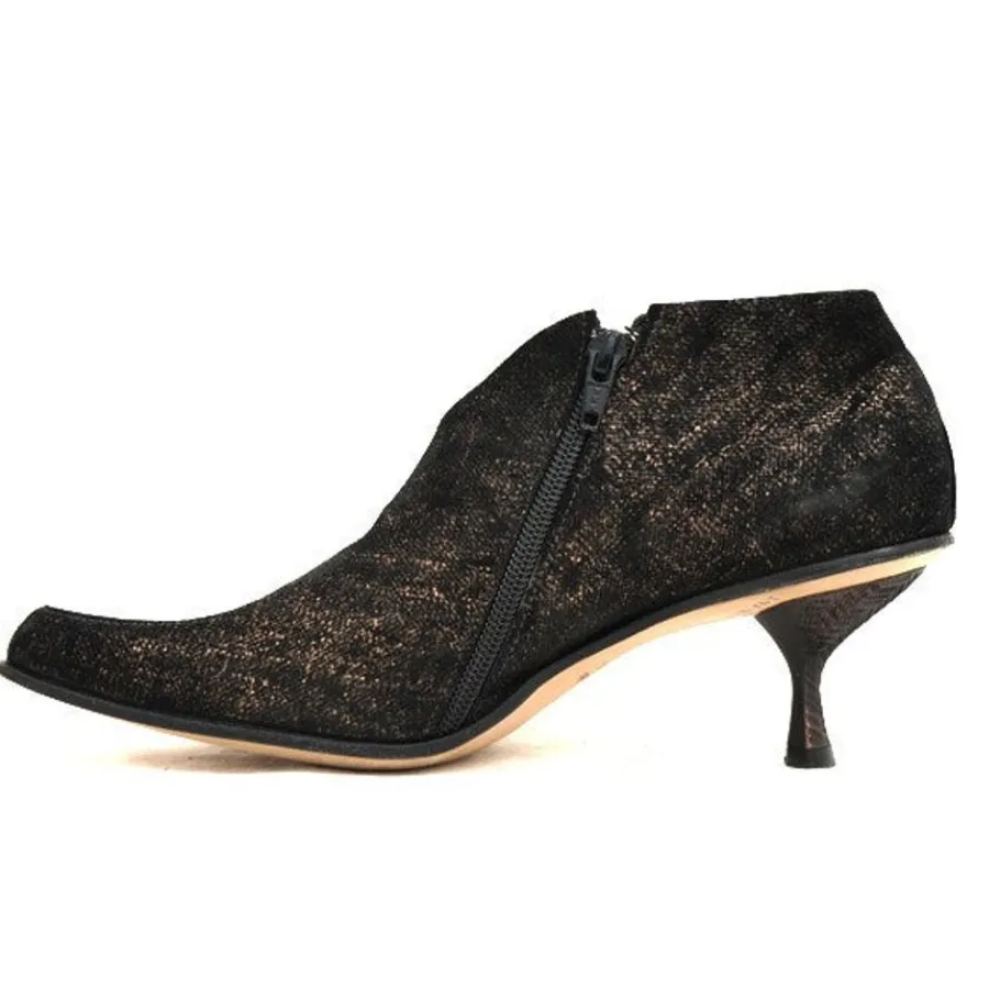 Shoes*CYDWOQ Ambient