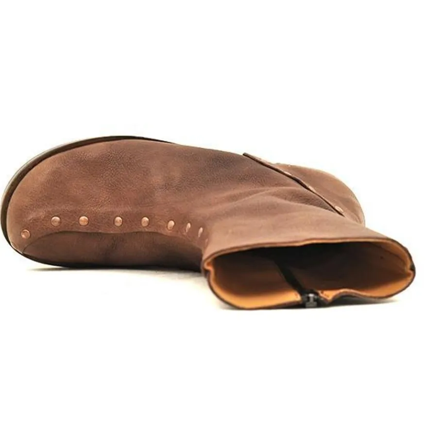Boots*CYDWOQ Ambush