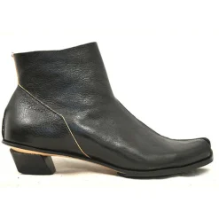 Boots*CYDWOQ Architect
