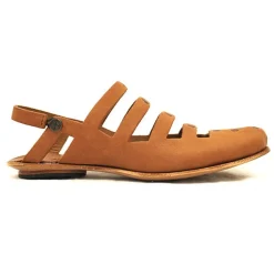 Shoes*CYDWOQ Barrier