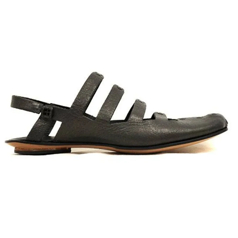 Shoes*CYDWOQ Barrier