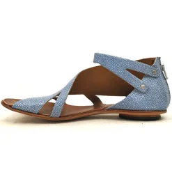 Sandals*CYDWOQ Bridge