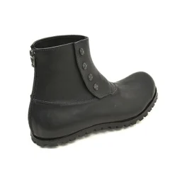 Boots*CYDWOQ Button-V
