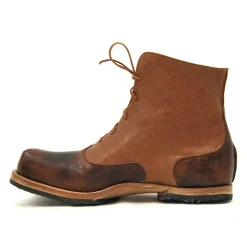 Boots*CYDWOQ Camera
