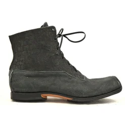 Boots*CYDWOQ Command
