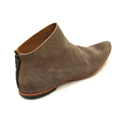 Boots*CYDWOQ Corbel