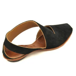 Shoes*CYDWOQ Courtyard