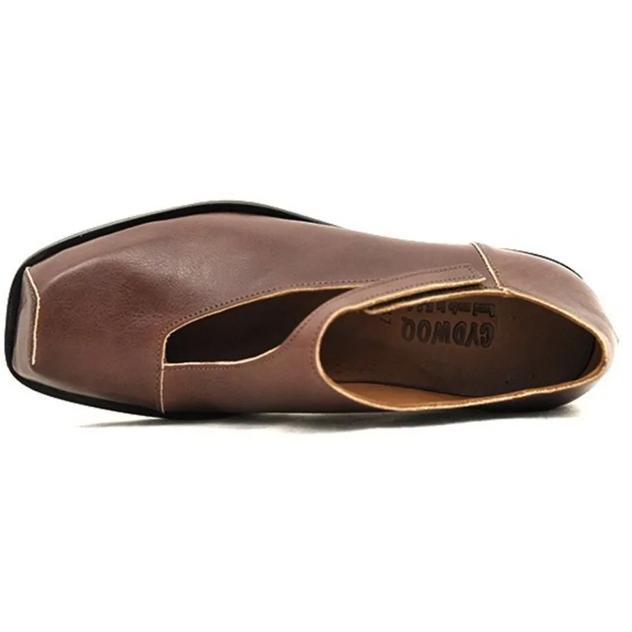 Shoes*CYDWOQ Define