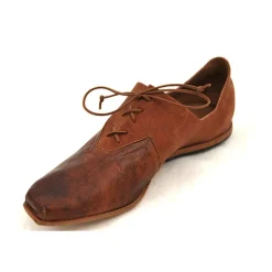 Shoes*CYDWOQ Desk