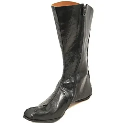 Boots*CYDWOQ Drill