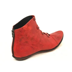 Boots*CYDWOQ Drink