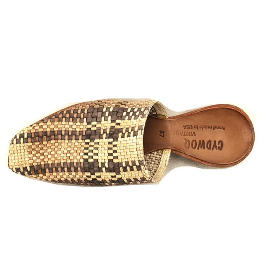 Sandals*CYDWOQ East