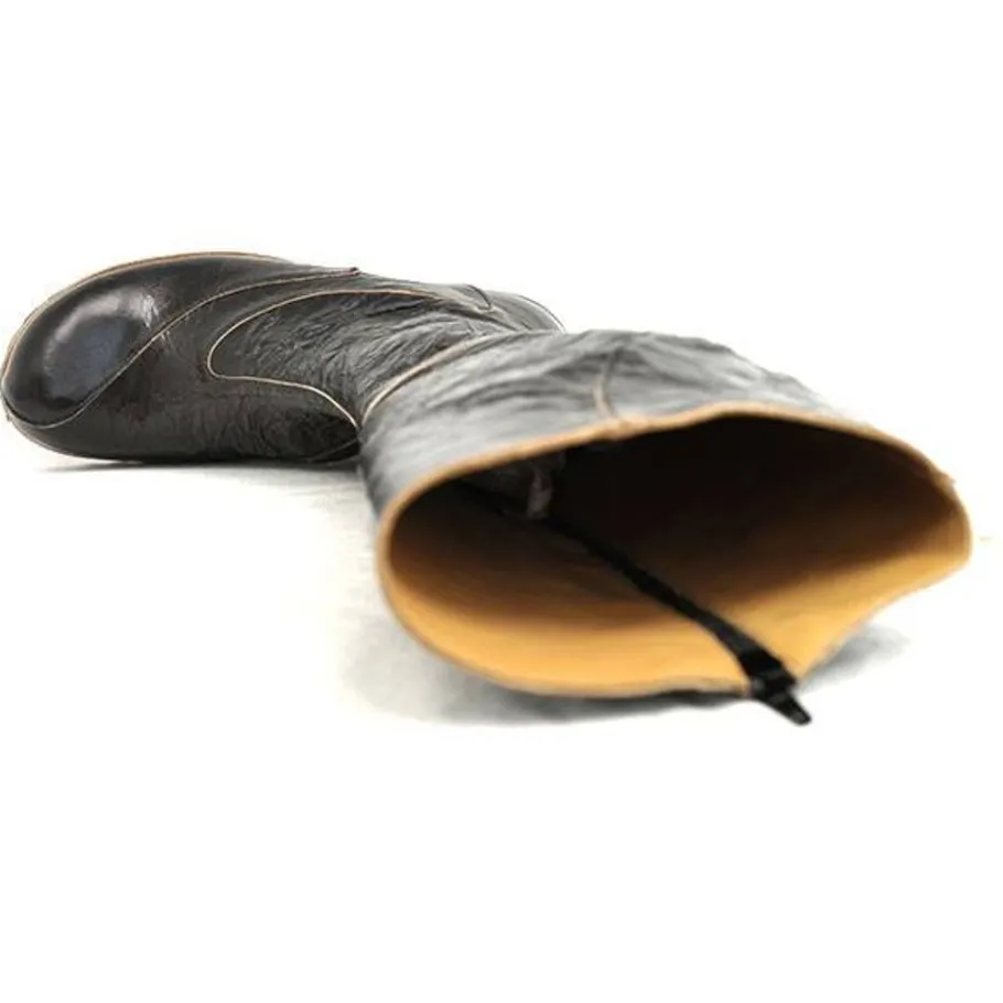 Boots*CYDWOQ Eta Vibram