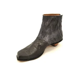 Boots*CYDWOQ Evolve