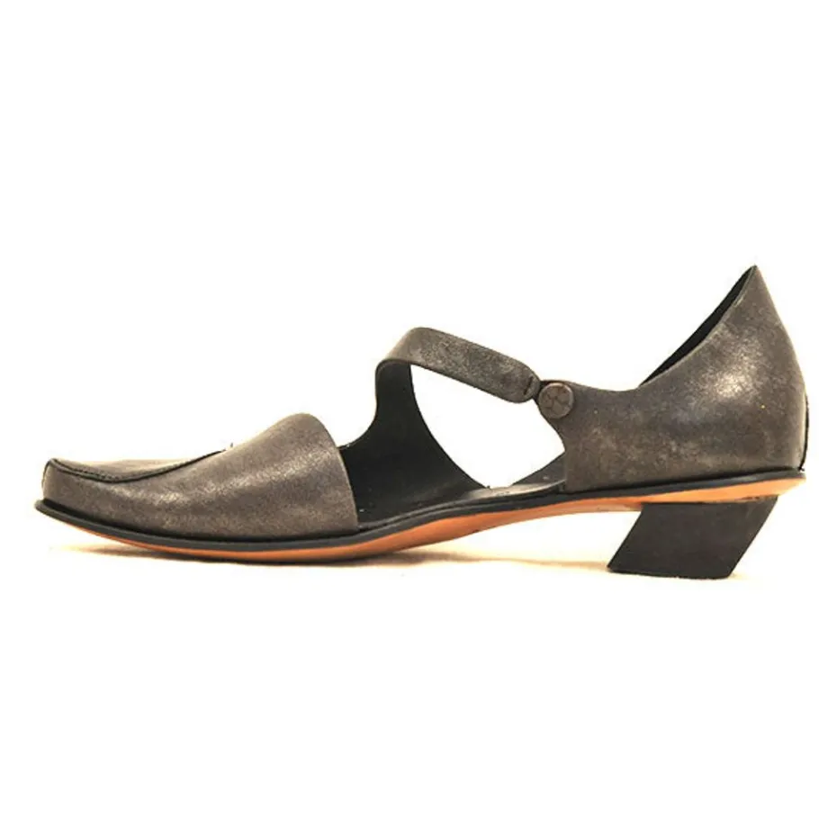 Shoes*CYDWOQ Exterior