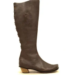 Boots*CYDWOQ Game