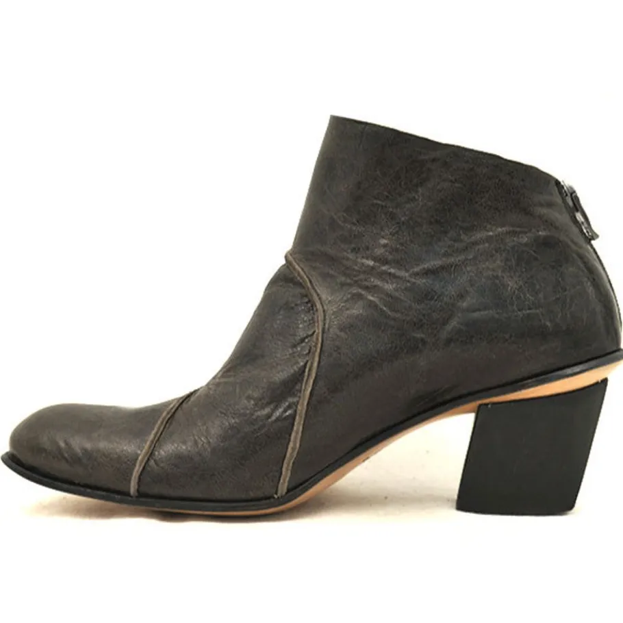Boots*CYDWOQ Habit