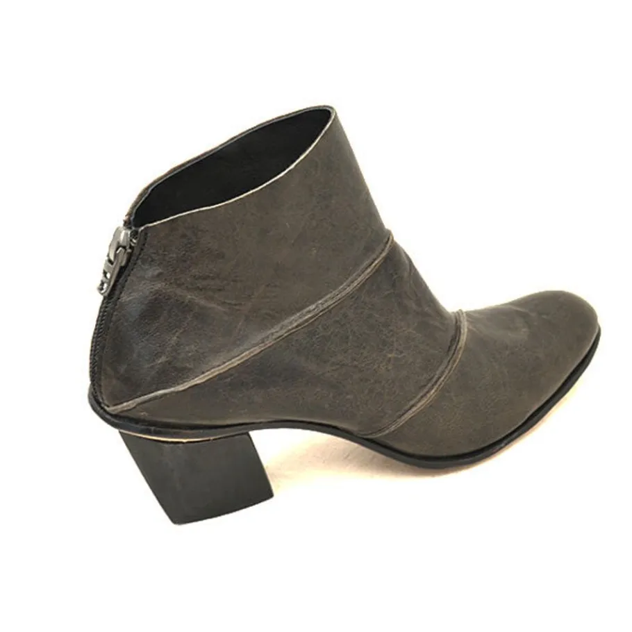 Boots*CYDWOQ Habit