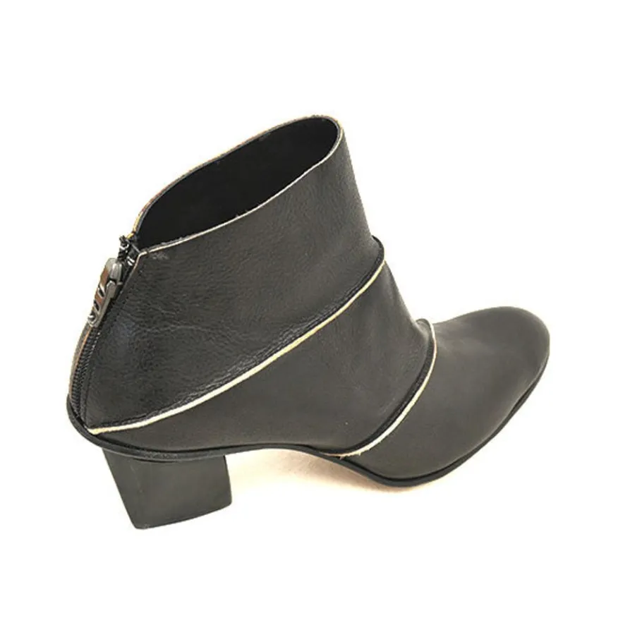 Boots*CYDWOQ Habit