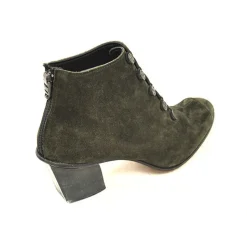 Boots*CYDWOQ Hemera