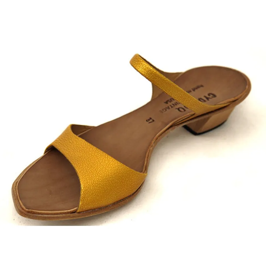 Sandals*CYDWOQ Ionic