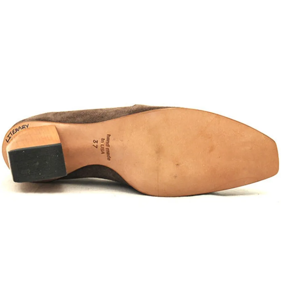 Shoes*CYDWOQ Literary
