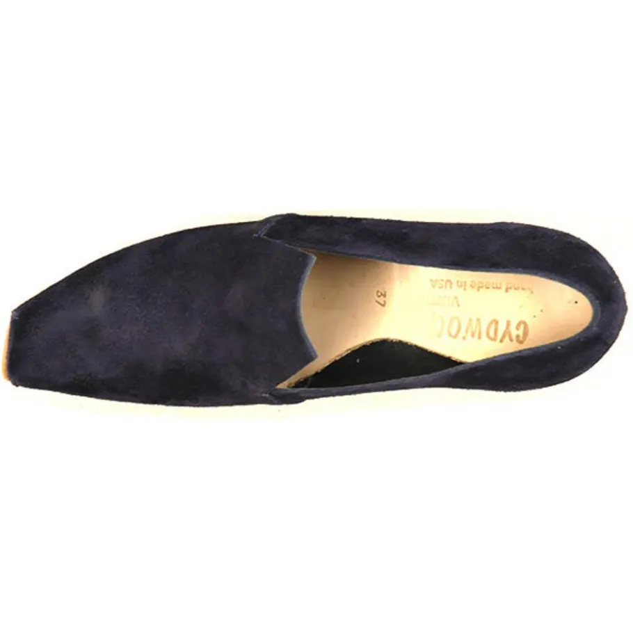 Shoes*CYDWOQ Literary