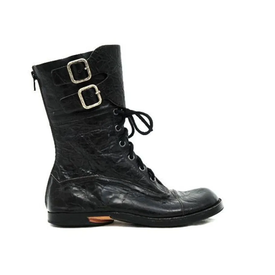 Boots*CYDWOQ Pilot