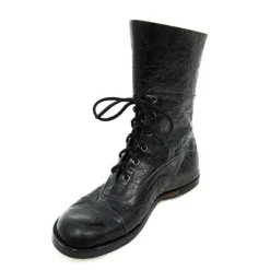 Boots*CYDWOQ Pilot