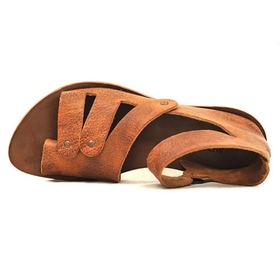 Sandals*CYDWOQ Pose