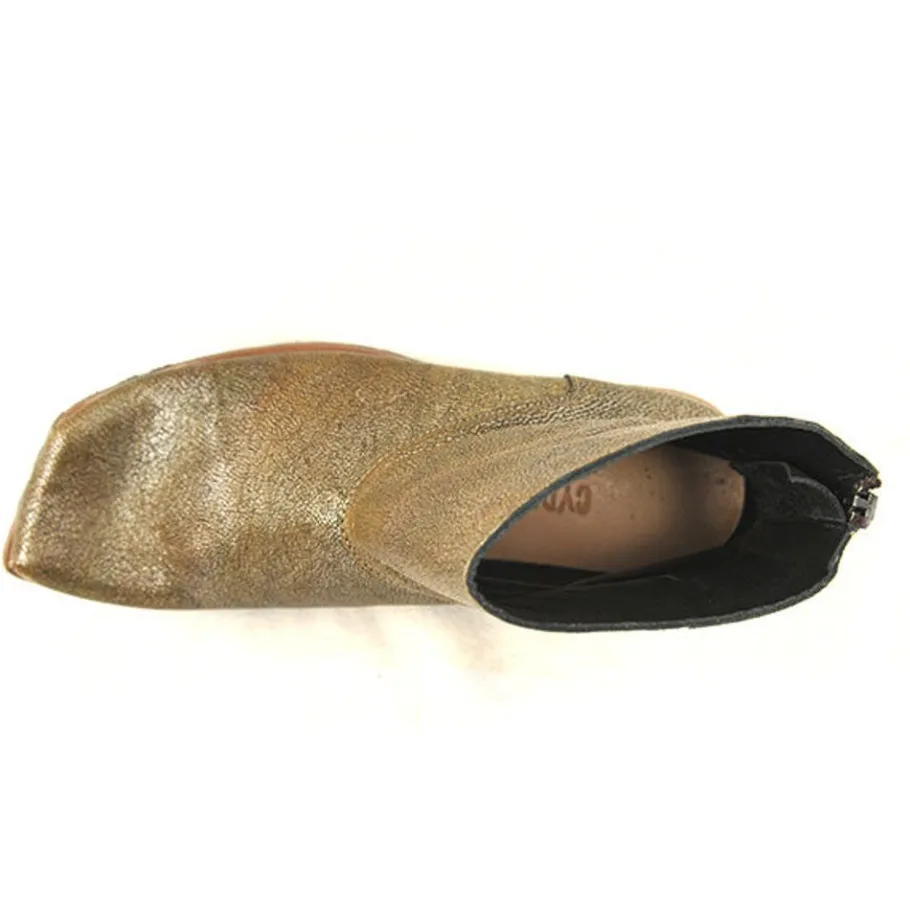 Boots*CYDWOQ Project-V