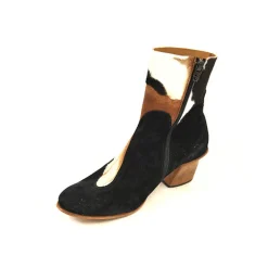 Boots*CYDWOQ Secure