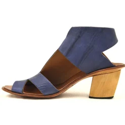 Sandals*CYDWOQ Society