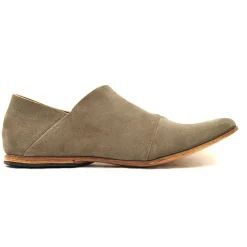 Shoes*CYDWOQ Terminal