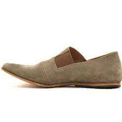 Shoes*CYDWOQ Terminal