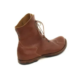 Boots*CYDWOQ Traverse
