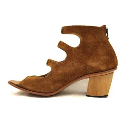Boots*CYDWOQ Unite