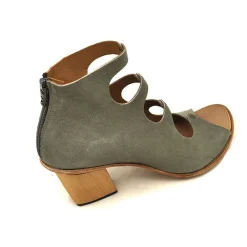 Boots*CYDWOQ Unite