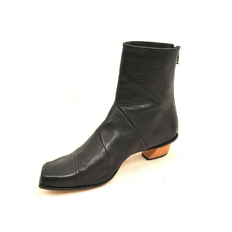 Boots*CYDWOQ Virtus
